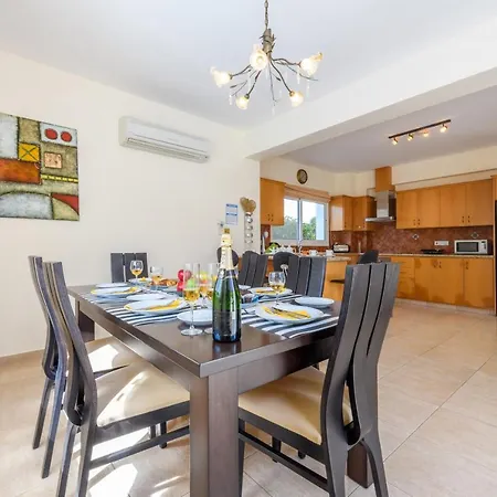 Zacharia Villas *