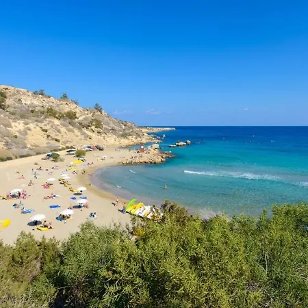Zacharia Villa